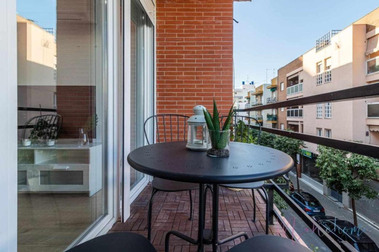 2 Apartamento En Estadio Sevilla 6 Plazas 3 Hab Y Metro מראה חיצוני תמונה
